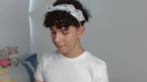 Cuddly online show from 01/16/25, 04:39