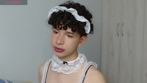 Cuddly online show from 02/18/25, 04:37