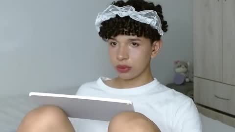 Cuddly online show from 02/27/25, 06:42