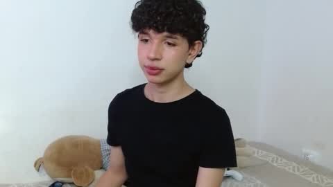 Cuddly online show from 01/18/26, 06:39