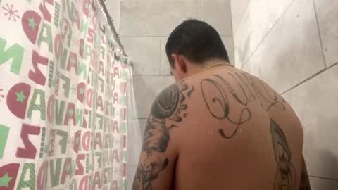 cuete2100 online show from 11/26/25, 10:22