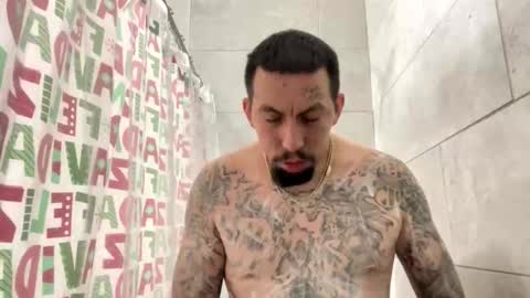 cuete2100 online show from 12/02/25, 11:11