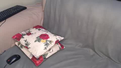 Nambuusi Irene online show from 02/05/26, 08:13