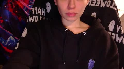 Angela online show from 10/27/25, 01:59