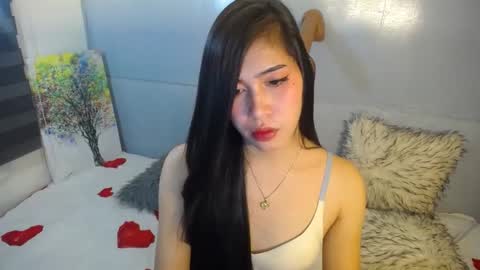 Snapshot of cum4kate69 chatting on 02/18/25, 06:26 SASSY ANGEL3 online show from 02/18/25, 06:26