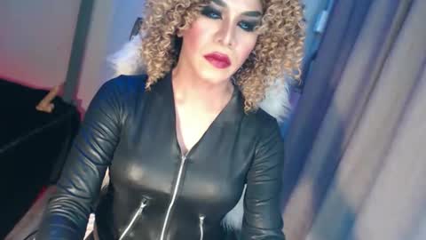 Snapshot of cum_4youbaby chatting on 02/27/26, 02:44 CUMMELA SLUTI online show from 02/27/26, 02:44