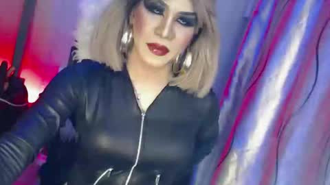 CUMMELA SLUTI online show from 05/07/26, 04:34