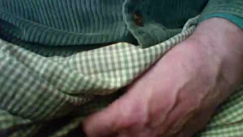 Snapshot of cum_a_lott chatting on 11/13/25, 06:01 cum_a_lott online show from 11/13/25, 06:01