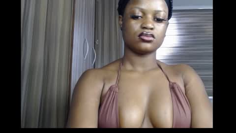 Snapshot of cum_ebony_petitxx chatting on 10/09/25, 07:50 cath online show from 10/09/25, 07:50