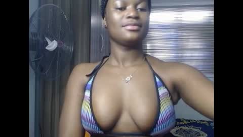 Snapshot of cum_ebony_petitxx chatting on 12/01/25, 07:13 cath online show from 12/01/25, 07:13