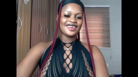 Snapshot of cum_ebony_petitxx chatting on 01/14/26, 07:36 cath online show from 01/14/26, 07:36