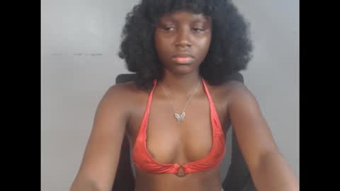 Snapshot of cum_ebony_xsecret chatting on 10/31/25, 07:53 sophie online show from 10/31/25, 07:53