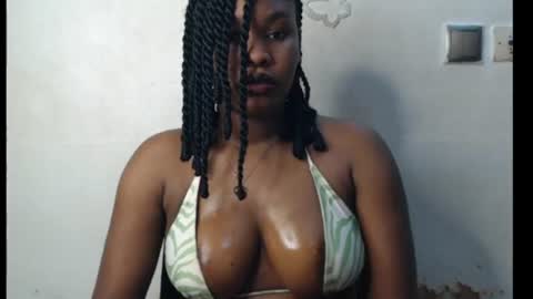 Snapshot of cum_ebony_xxxpetit chatting on 07/26/26, 12:08 Teeha online show from 07/26/26, 12:08