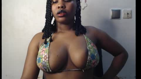 Snapshot of cum_ebony_xxxpetit chatting on 07/30/26, 11:31 Teeha online show from 07/30/26, 11:31
