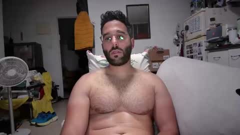 Cuman online show from 02/22/26, 04:16