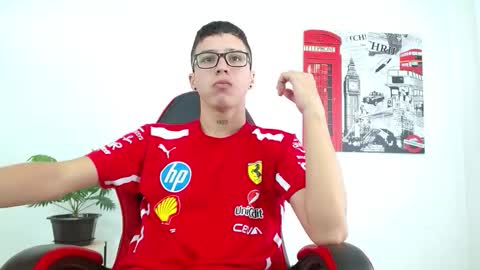 cumandres online show from 10/04/25, 02:15