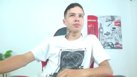 cumandres online show from 01/13/26, 02:33