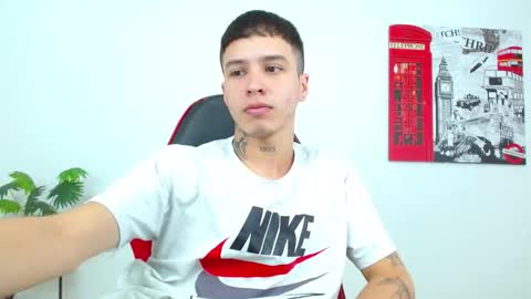 cumandres online show from 03/12/26, 03:51