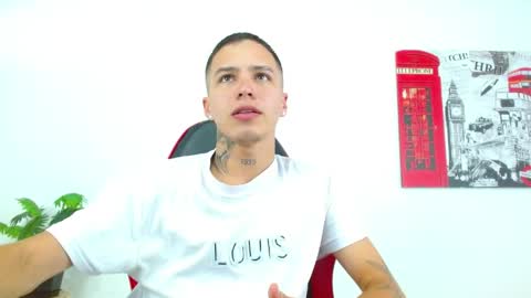 cumandres online show from 04/18/26, 02:54