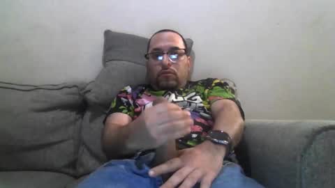 Snapshot of cummachine2022 chatting on 03/11/25, 02:32 cummachine2022 online show from 03/11/25, 02:32