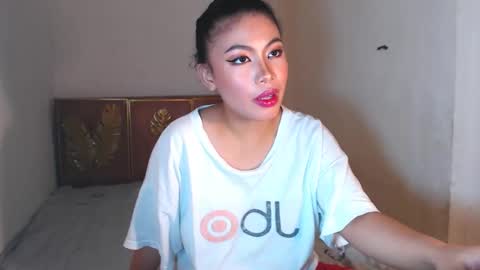 Snapshot of cummdumpapril chatting on 12/23/24, 05:43 cummdumpapril online show from 12/23/24, 05:43