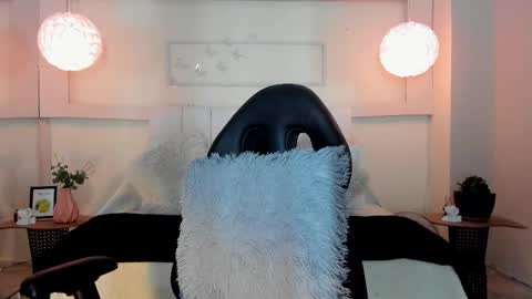 Cumming Loving online show from 02/25/26, 08:29