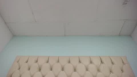 Cumontitsxxx online show from 11/18/25, 04:00