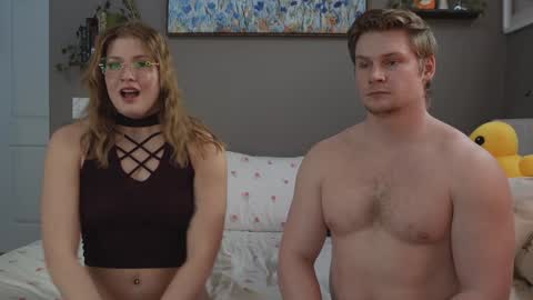 Marie and Tom online show from 03/19/26, 10:36