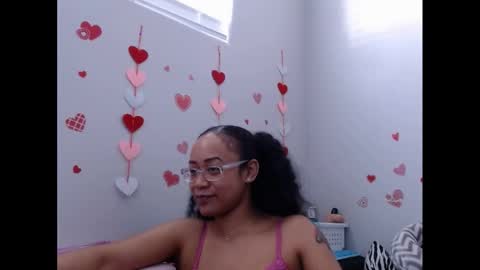 Snapshot of cumplzqueen chatting on 02/13/26, 09:33 Nia Reese online show from 02/13/26, 09:33