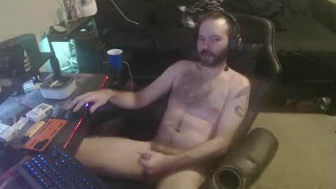 Snapshot of cumslinger2003 chatting on 02/06/25, 05:25 cumslinger2003 online show from 02/06/25, 05:25