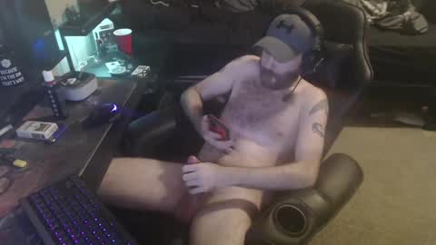 Snapshot of cumslinger2003 chatting on 03/05/25, 02:01 cumslinger2003 online show from 03/05/25, 02:01