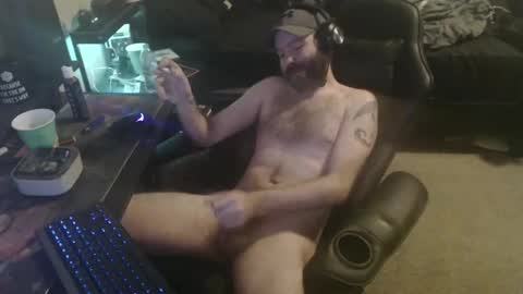 Snapshot of cumslinger2003 chatting on 03/11/25, 01:23 cumslinger2003 online show from 03/11/25, 01:23