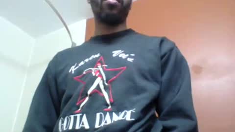 Snapshot of cumwithcock69 chatting on 01/17/26, 03:39 cumwithcock69 online show from 01/17/26, 03:39