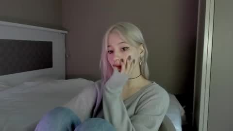Snapshot of cupcakesoul chatting on 04/05/26, 02:03 cupcakesoul online show from 04/05/26, 02:03