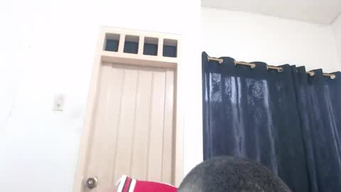 dominic and julieta... independent models online show from 04/23/26, 12:15