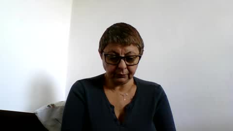 Snapshot of cuplu4346529860 chatting on 10/14/25, 08:37 couple online show from 10/14/25, 08:37
