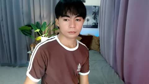 Xyrien online show from 04/23/26, 07:09