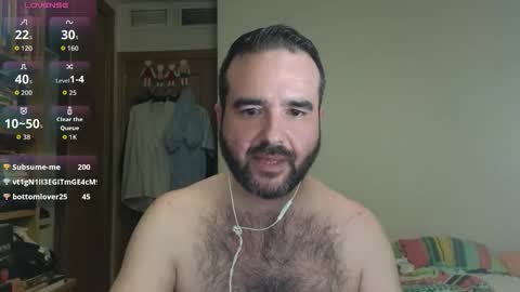 Snapshot of curiosillo1983 chatting on 10/15/25, 02:44 curiosillo1983 online show from 10/15/25, 02:44