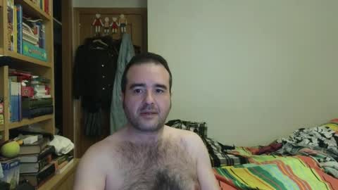 Snapshot of curiosillo1983 chatting on 04/30/26, 07:58 curiosillo1983 online show from 04/30/26, 07:58