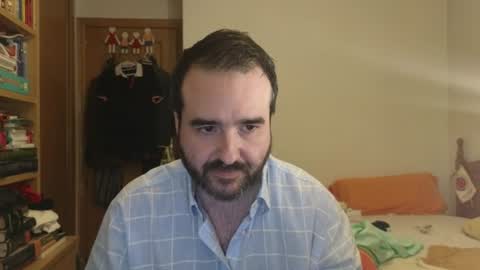 Snapshot of curiosillo1983 chatting on 06/12/26, 10:25 curiosillo1983 online show from 06/12/26, 10:25
