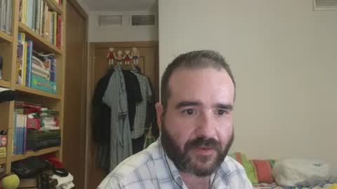 curiosillo1983 online show from 07/28/26, 09:03