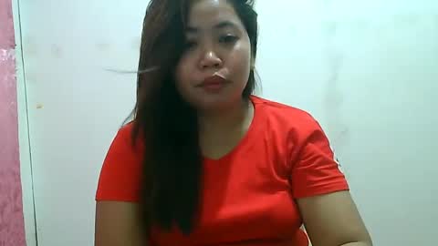 Snapshot of curious_girl247 chatting on 01/03/25, 08:32 curious_girl247 online show from 01/03/25, 08:32