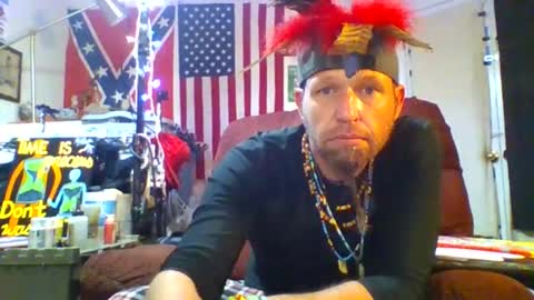 Feathers online show from 01/07/26, 08:28