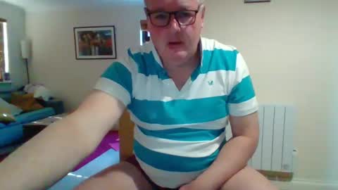 curiousax77 online show from 03/03/25, 10:28