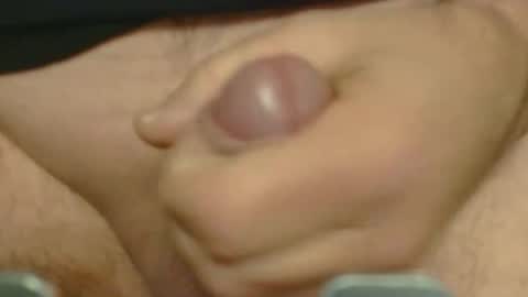 Snapshot of curiouscouple1991 chatting on 11/17/25, 11:21 curiouscouple1991 online show from 11/17/25, 11:21