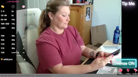 curious couple online show from 02/17/25, 05:10