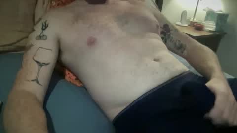 Snapshot of curiousmax18 chatting on 11/21/25, 05:11 Maxx online show from 11/21/25, 05:11