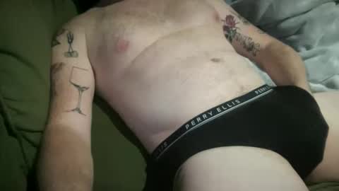 Snapshot of curiousmax18 chatting on 11/26/25, 05:52 Maxx online show from 11/26/25, 05:52