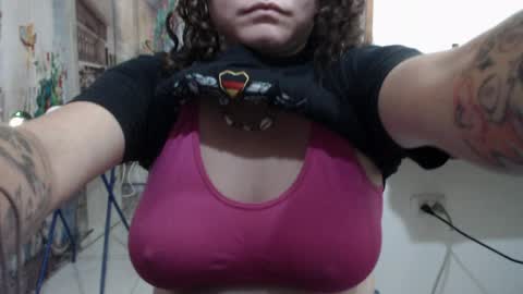 Vannesa online show from 04/08/26, 01:05