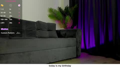 Snapshot of curlyanto chatting on 02/15/25, 02:26 Antonia online show from 02/15/25, 02:26